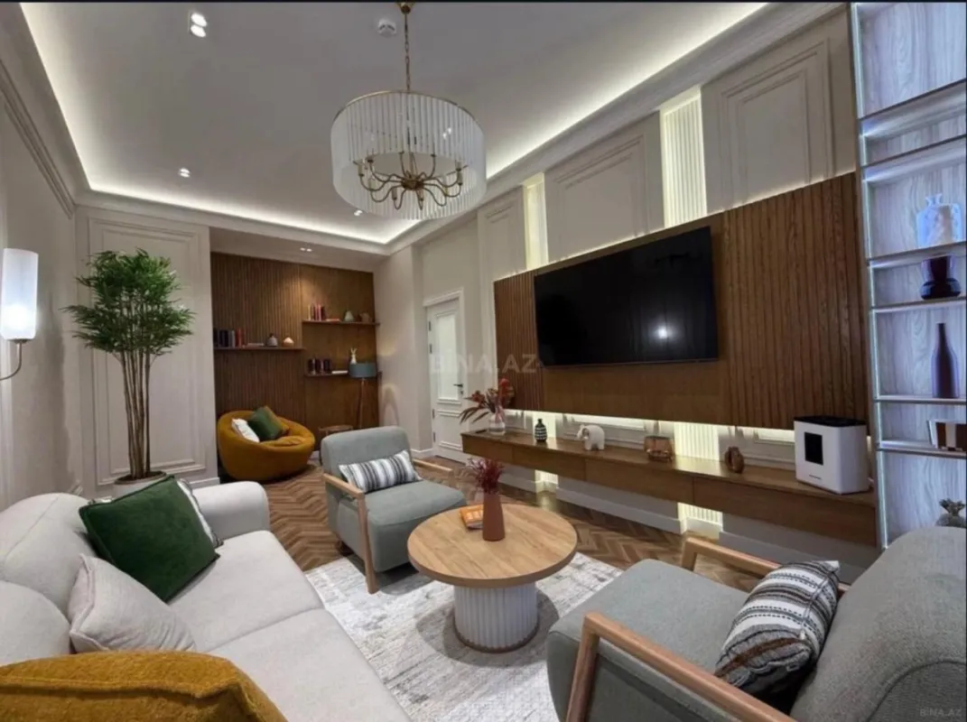 Kirayə verilir 3 otaqlı mənzil 105 m²