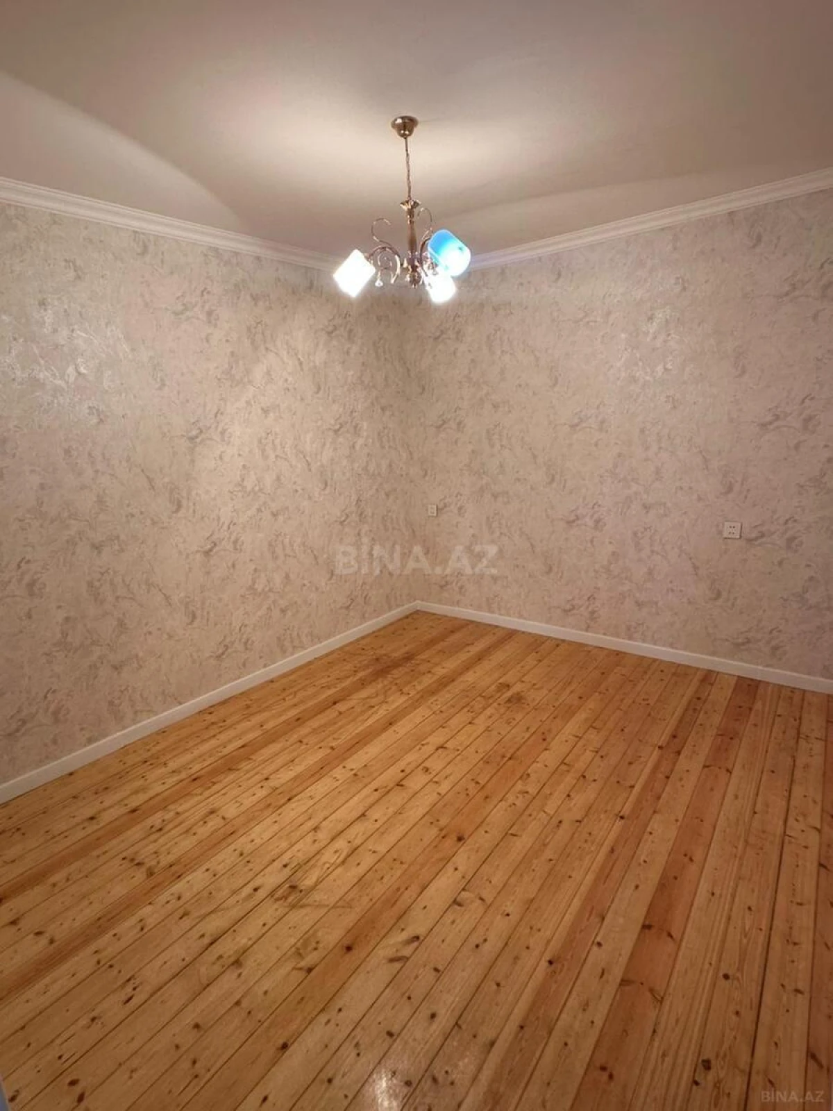 Satılır 2 otaqlı həyət evi 30 m²