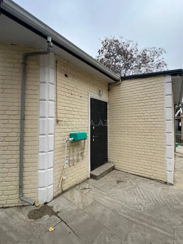 Satılır 2 otaqlı həyət evi 30 m²