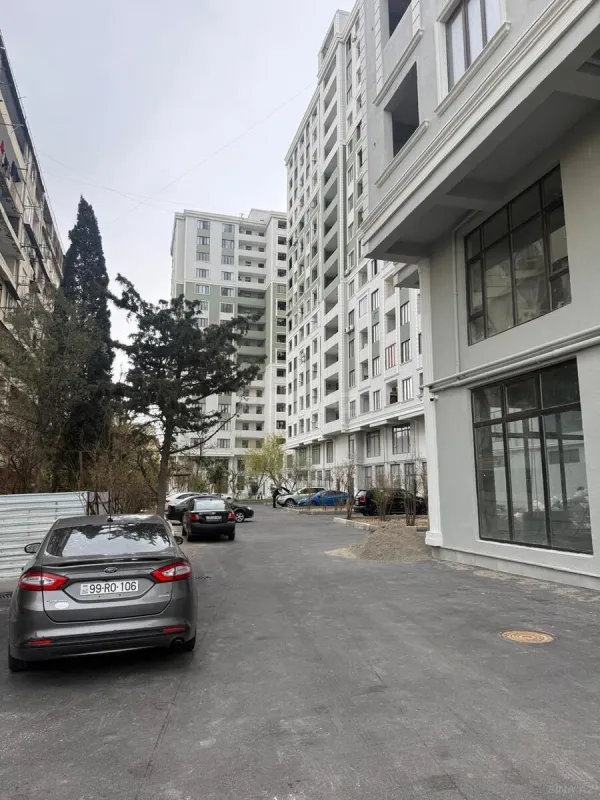 Satılır 2 otaqlı mənzil 56 m²