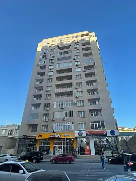 Kirayə verilir 3 otaqlı mənzil 146 m²