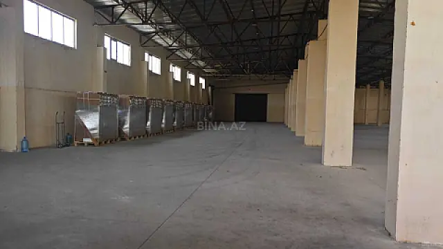 Kirayə verilir obyekt 1800 m²