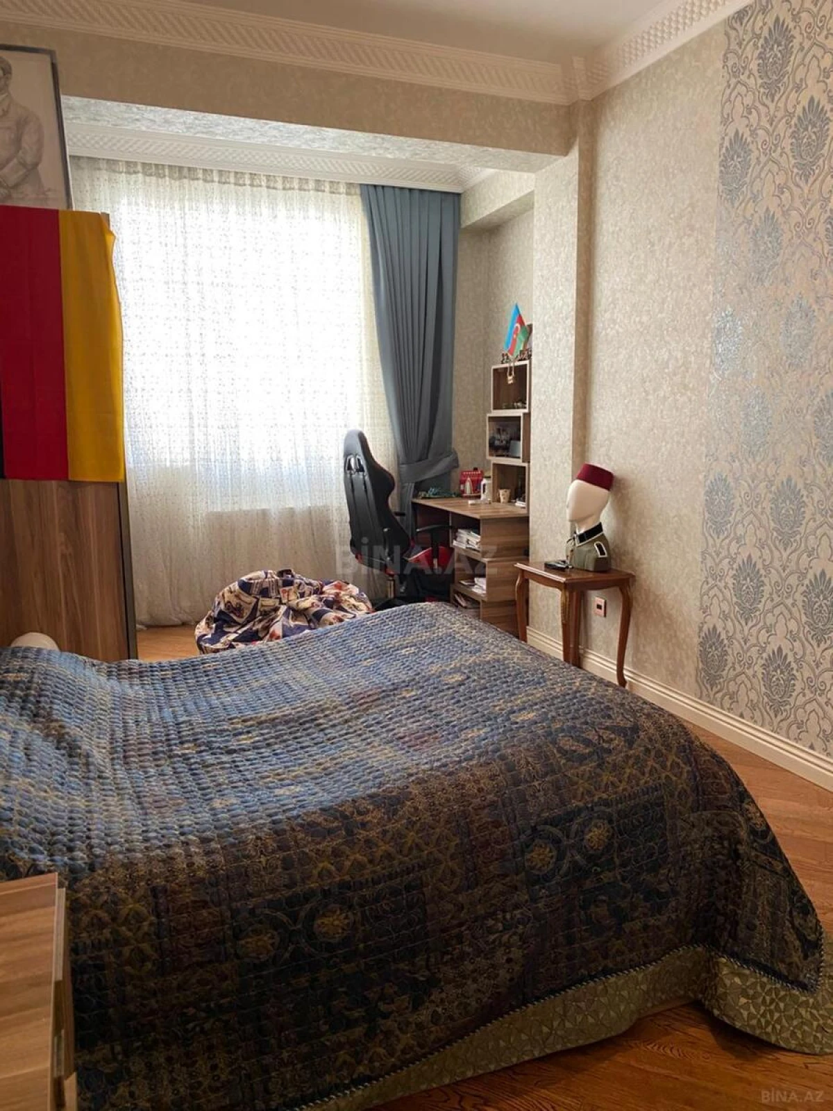 Satılır 5 otaqlı mənzil 210 m²