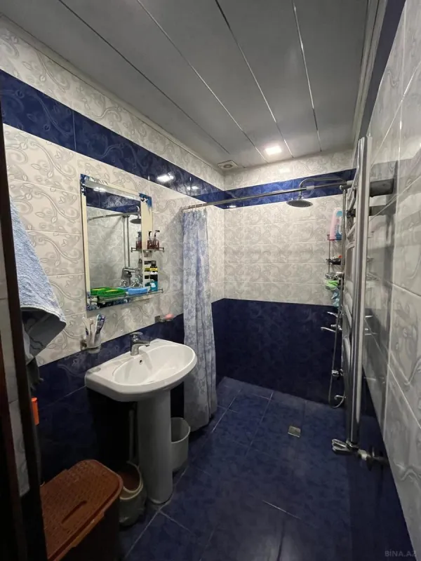 Satılır 2 otaqlı mənzil 60 m²