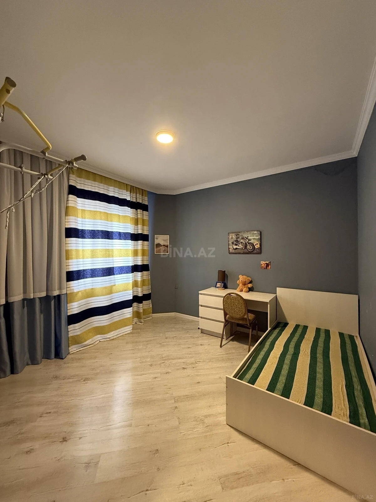 Satılır 13 otaqlı həyət evi 363 m²