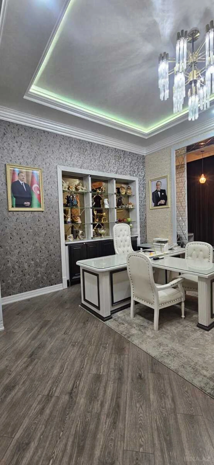 Kirayə verilir 6 otaqlı ofis 300 m²