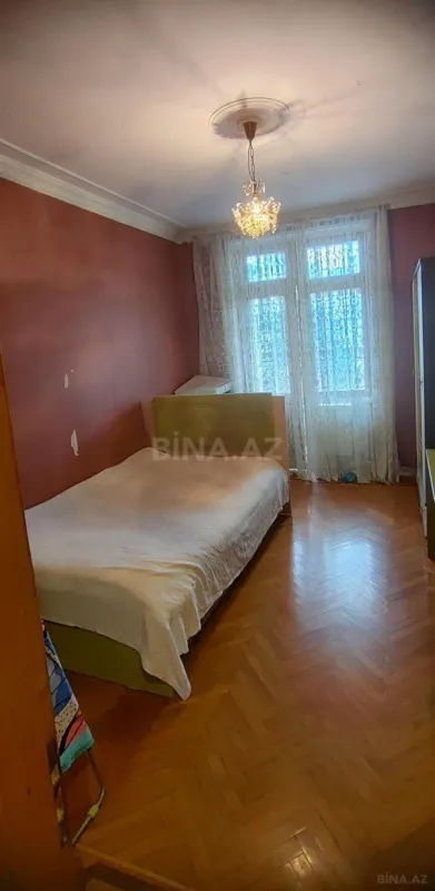 Satılır 3 otaqlı mənzil 80 m²