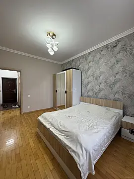 Satılır 2 otaqlı mənzil 55 m²
