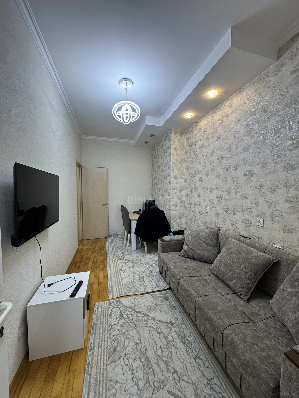 Satılır 2 otaqlı mənzil 55 m²