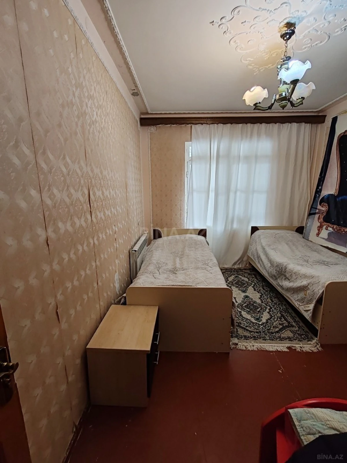 Satılır 4 otaqlı mənzil 90 m²