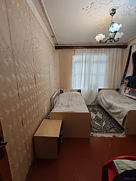 Satılır 4 otaqlı mənzil 90 m²