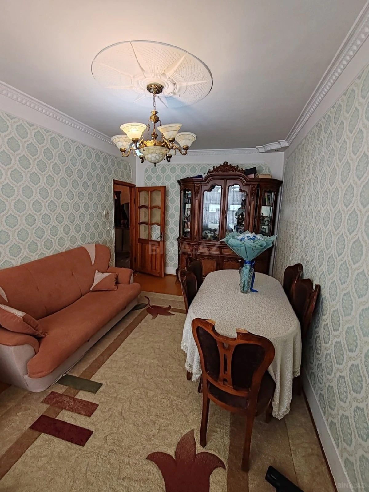 Satılır 4 otaqlı mənzil 90 m²