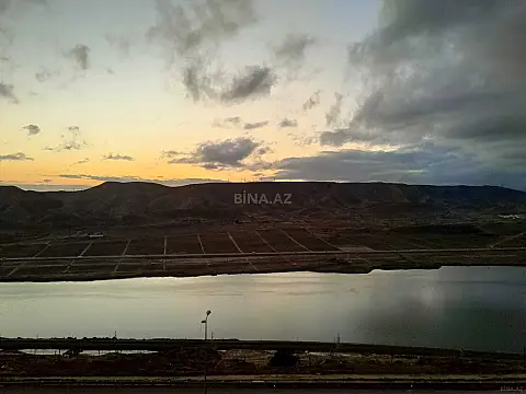 Satılır 3 otaqlı mənzil 96 m²