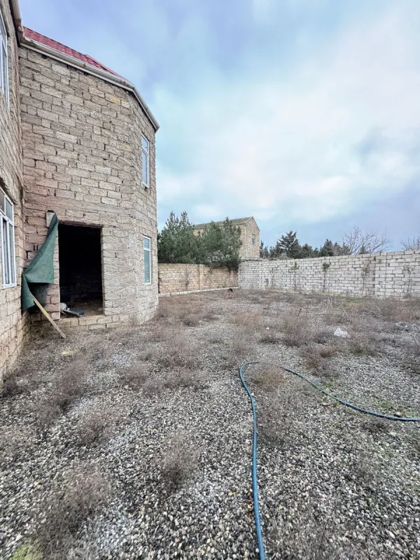 Satılır torpaq sahəsi 12 m²