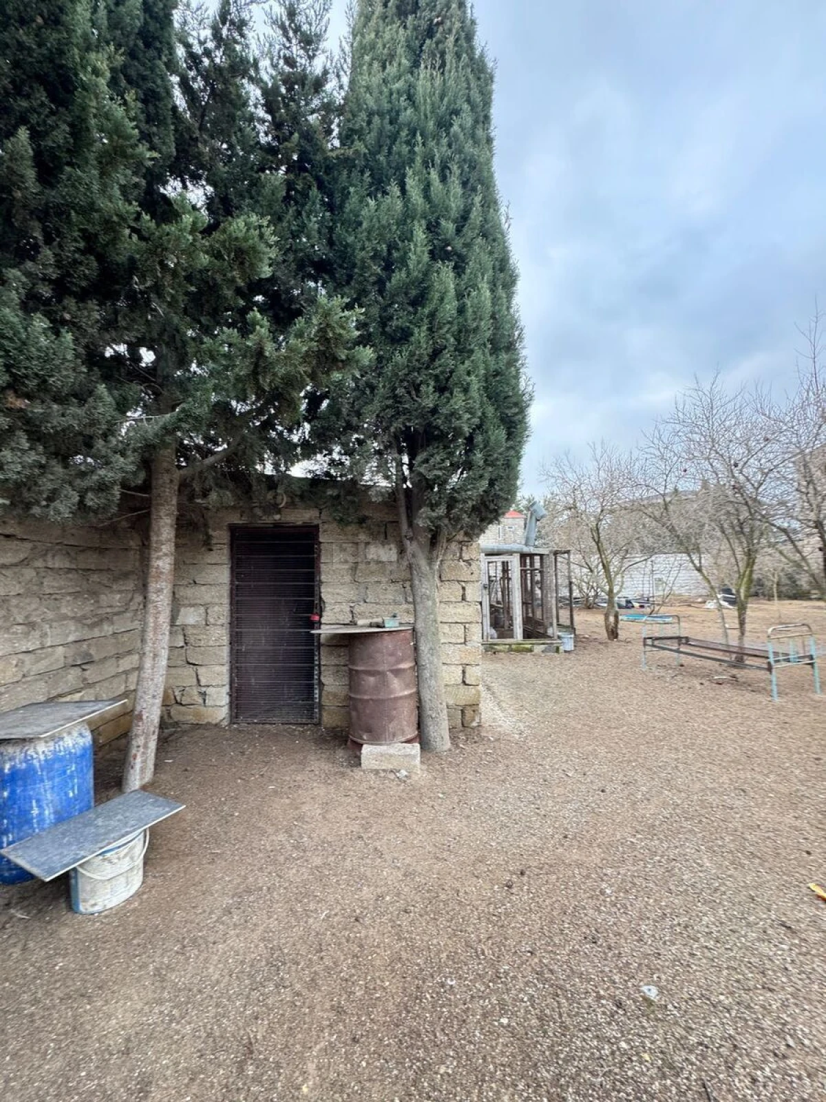 Satılır torpaq sahəsi 12 m²