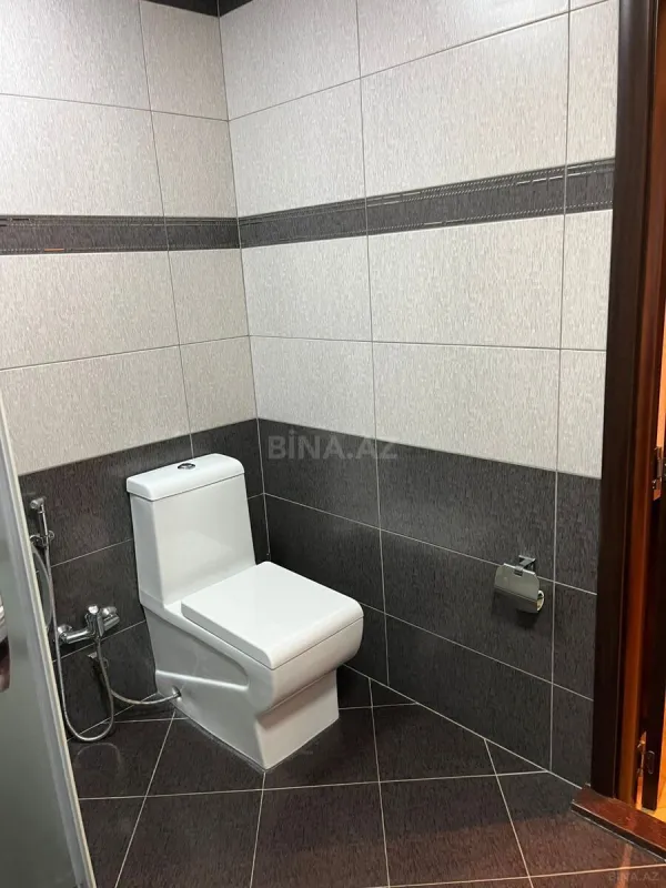 Satılır 3 otaqlı mənzil 108 m²