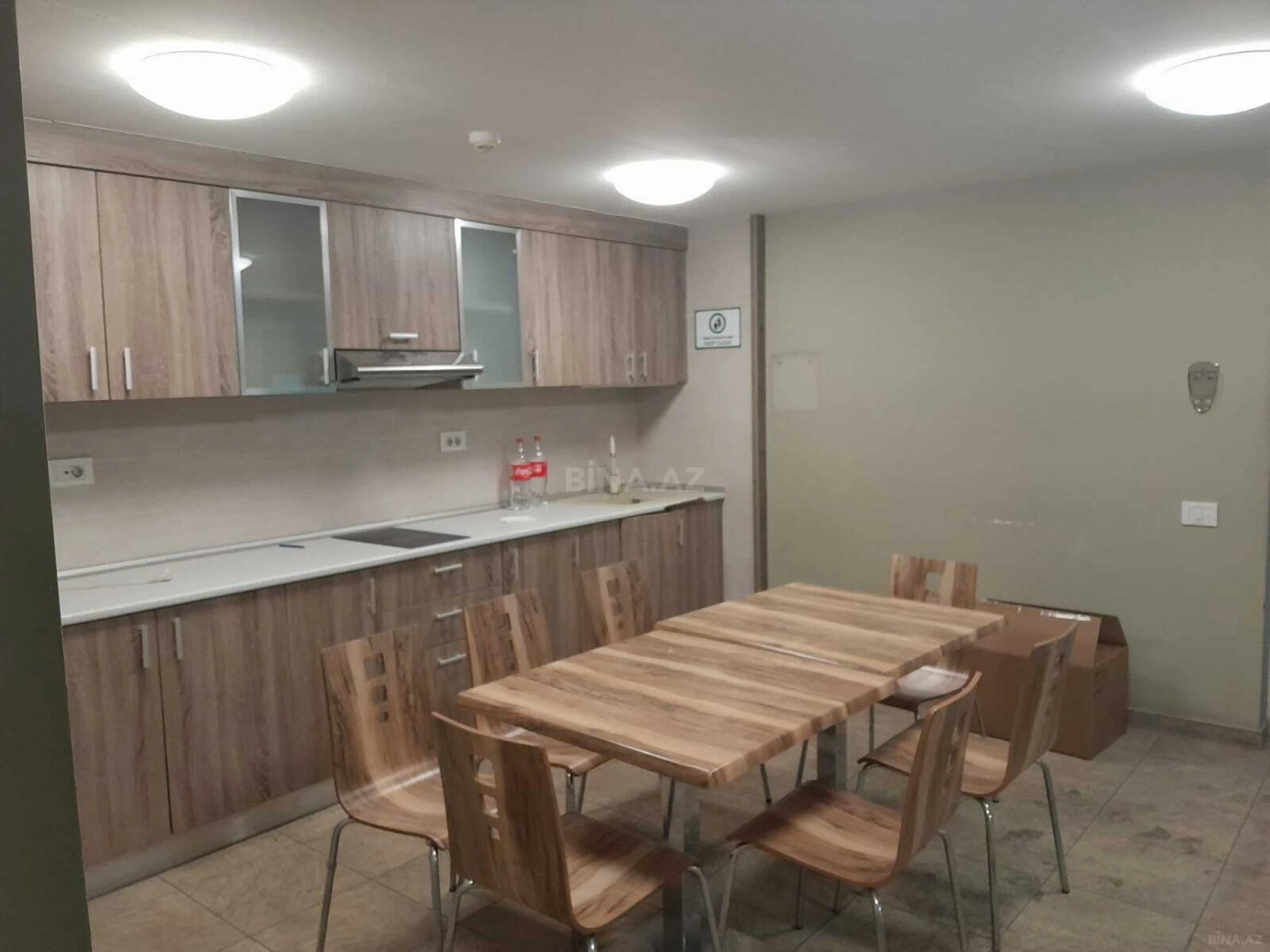 Kirayə verilir obyekt 720 m²