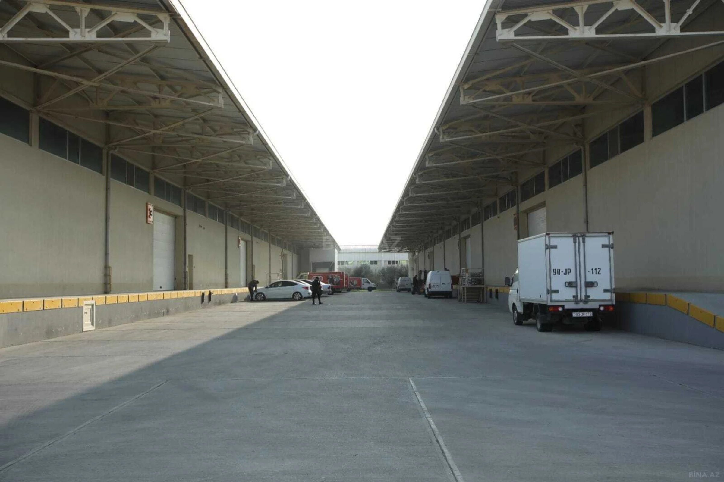 Kirayə verilir obyekt 720 m²