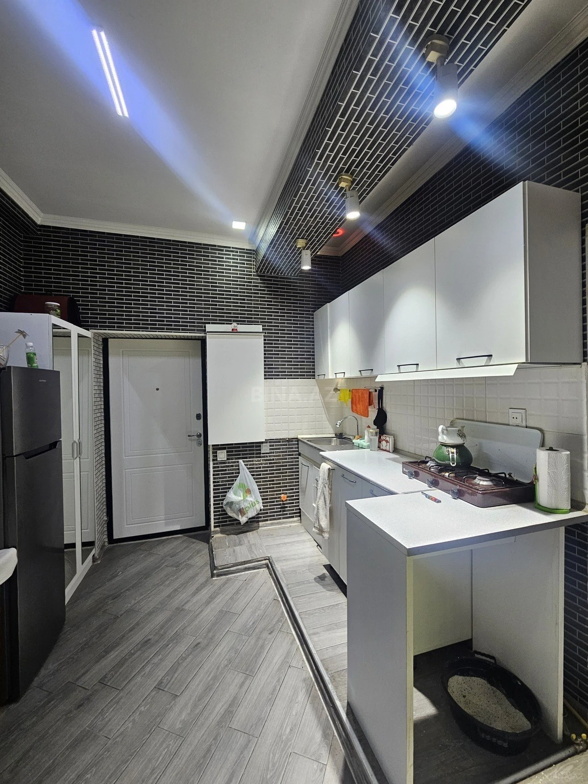 Satılır 2 otaqlı mənzil 55 m²