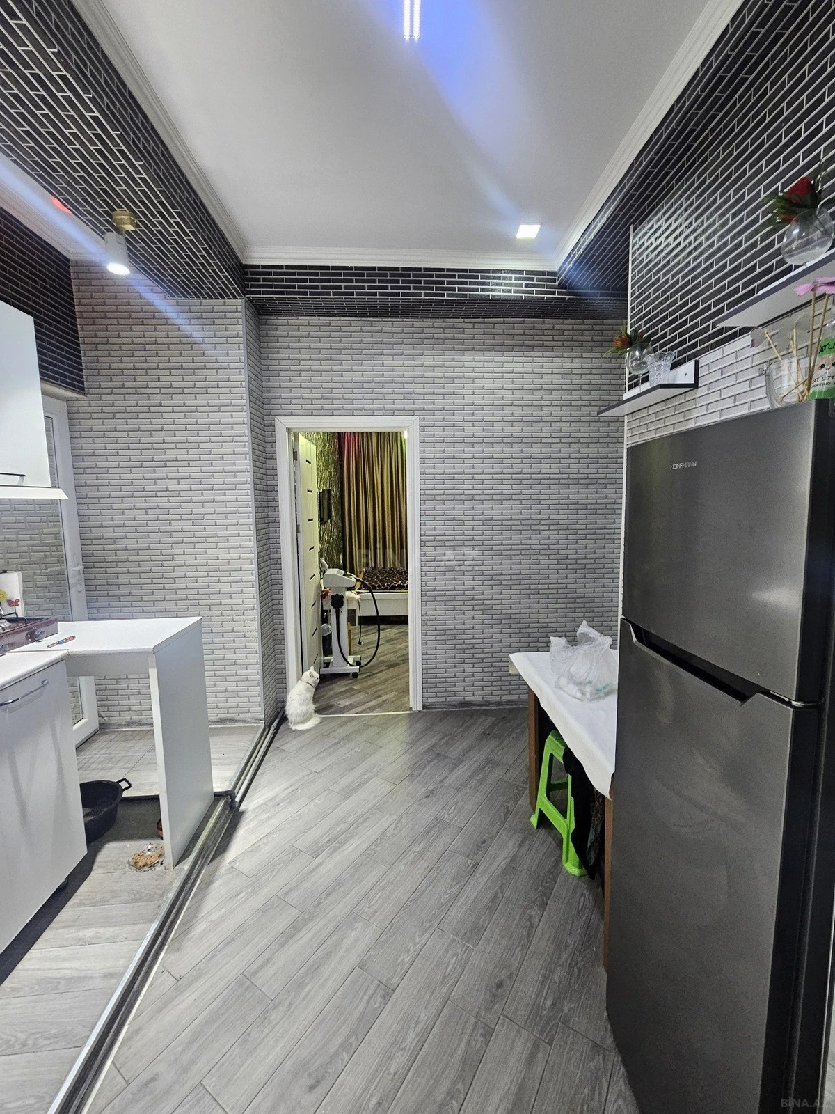 Satılır 2 otaqlı mənzil 55 m²