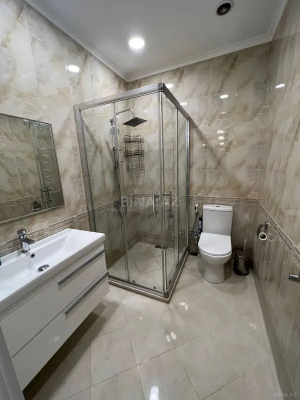 Satılır 2 otaqlı mənzil 86 m²