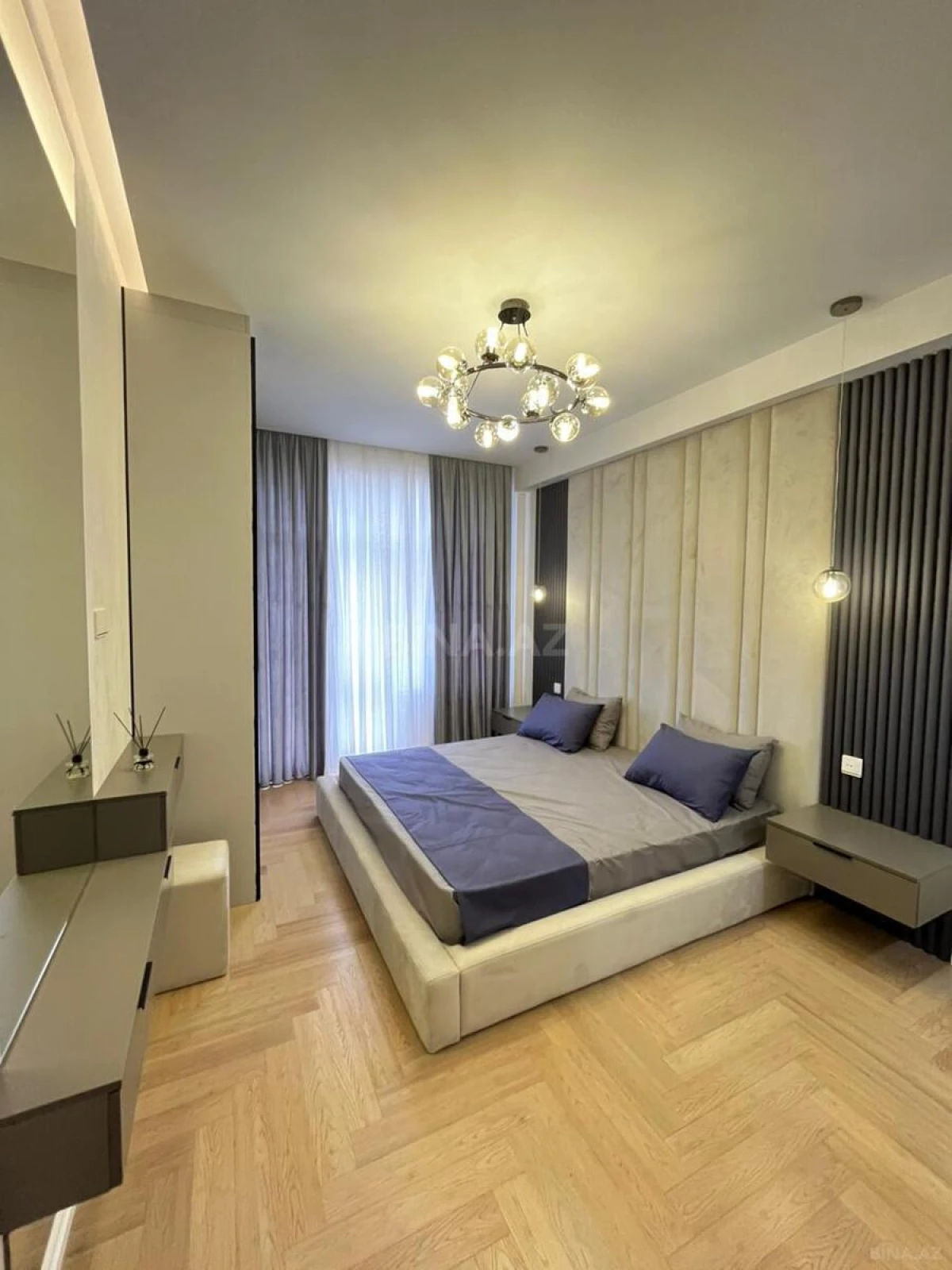 Satılır 3 otaqlı mənzil 120 m²