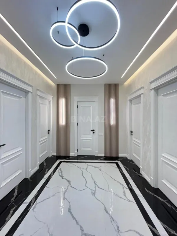 Satılır 3 otaqlı mənzil 120 m²