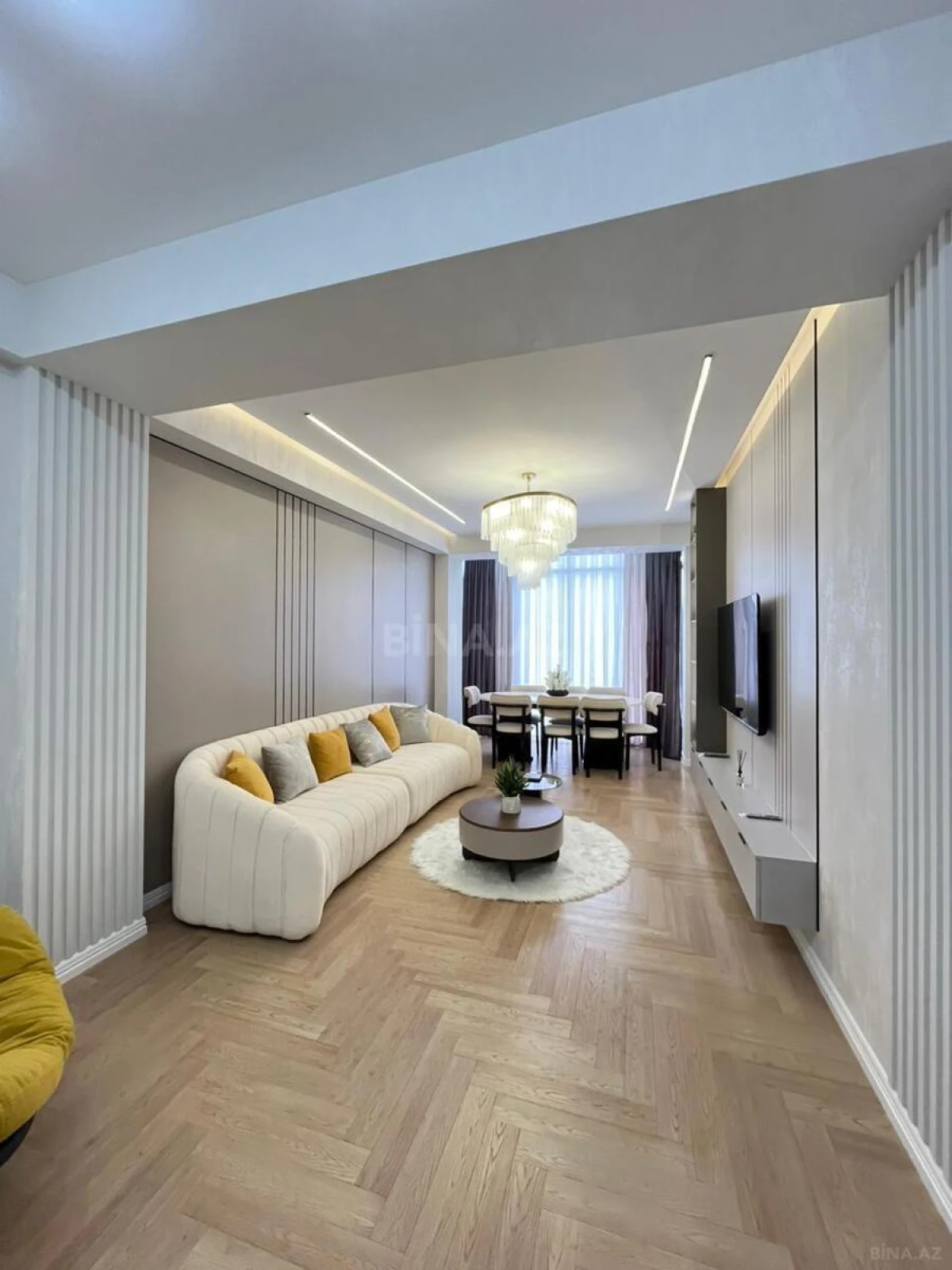 Satılır 3 otaqlı mənzil 120 m²