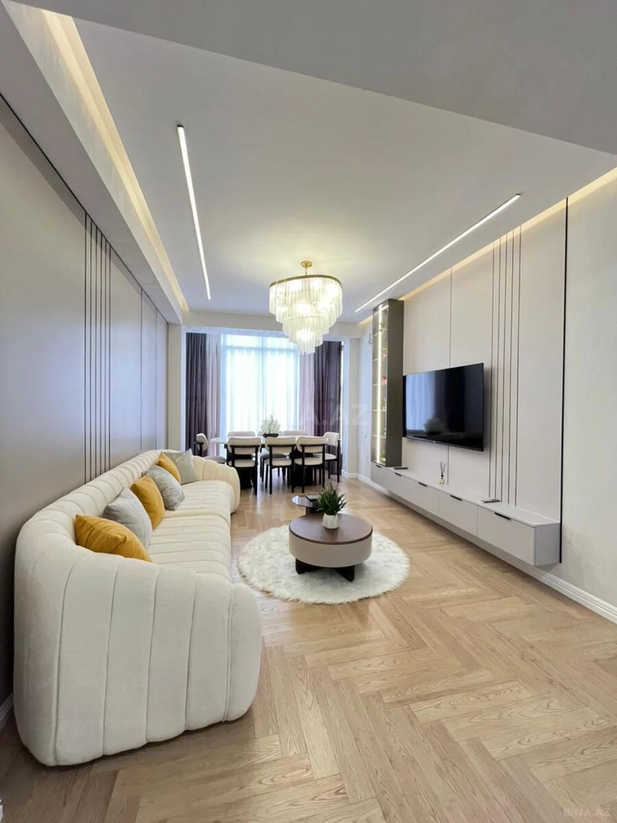 Satılır 3 otaqlı mənzil 120 m²