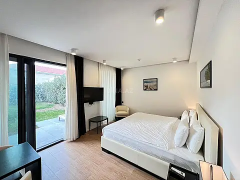 Satılır 1 otaqlı mənzil 56 m²