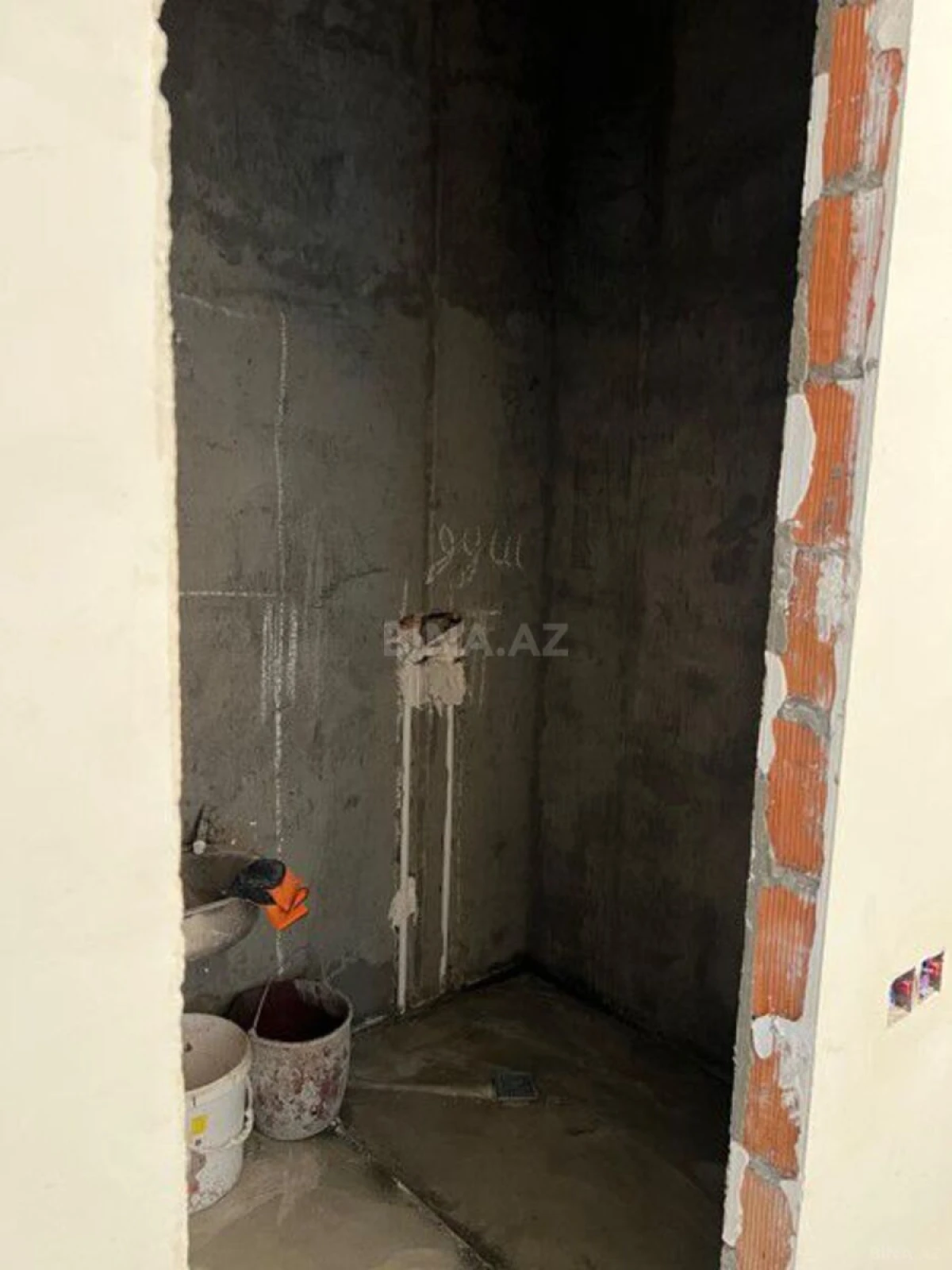 Satılır 3 otaqlı mənzil 100 m²