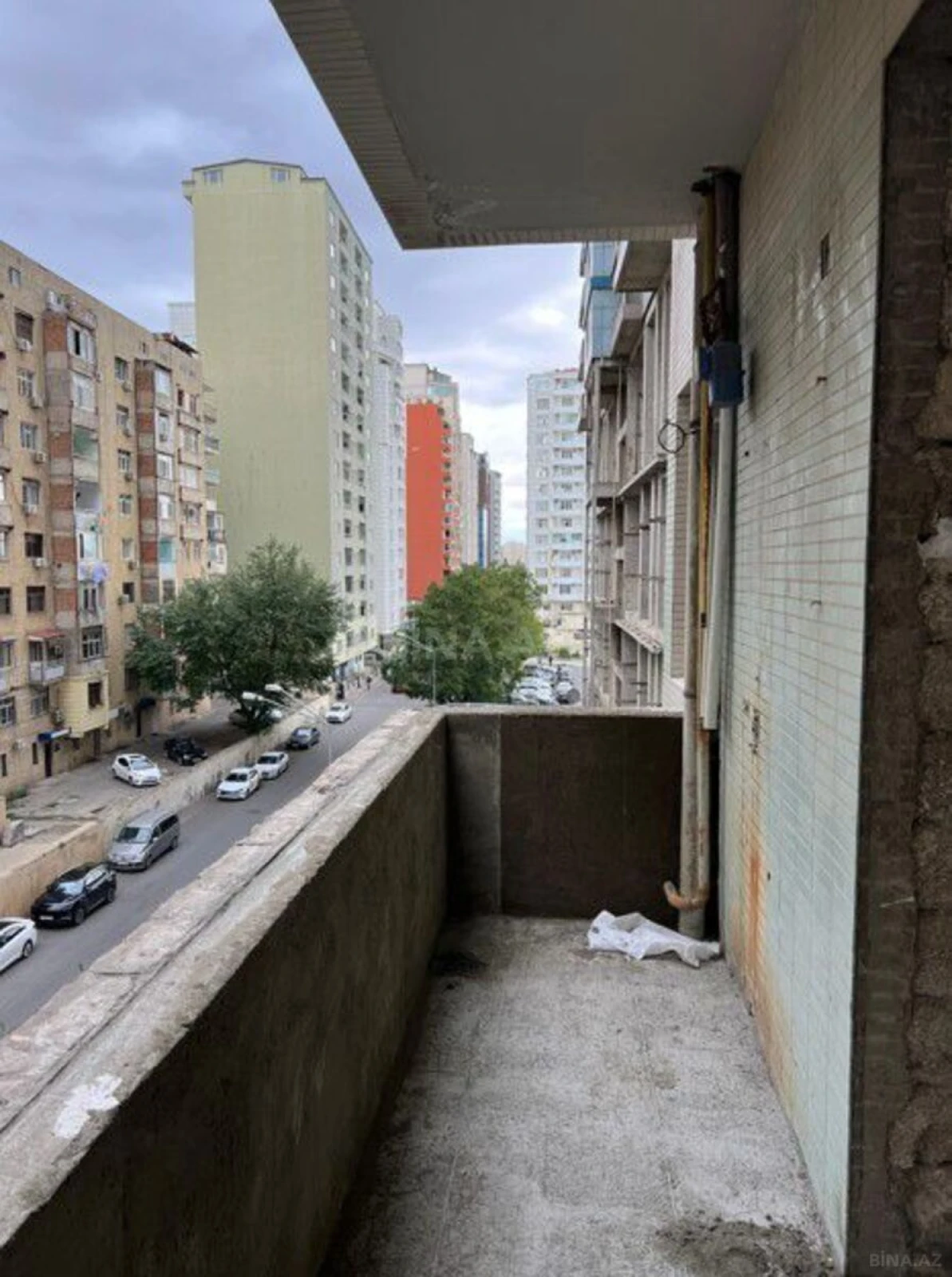 Satılır 3 otaqlı mənzil 100 m²