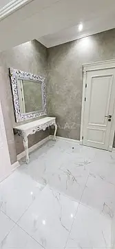 Satılır 3 otaqlı mənzil 110 m²