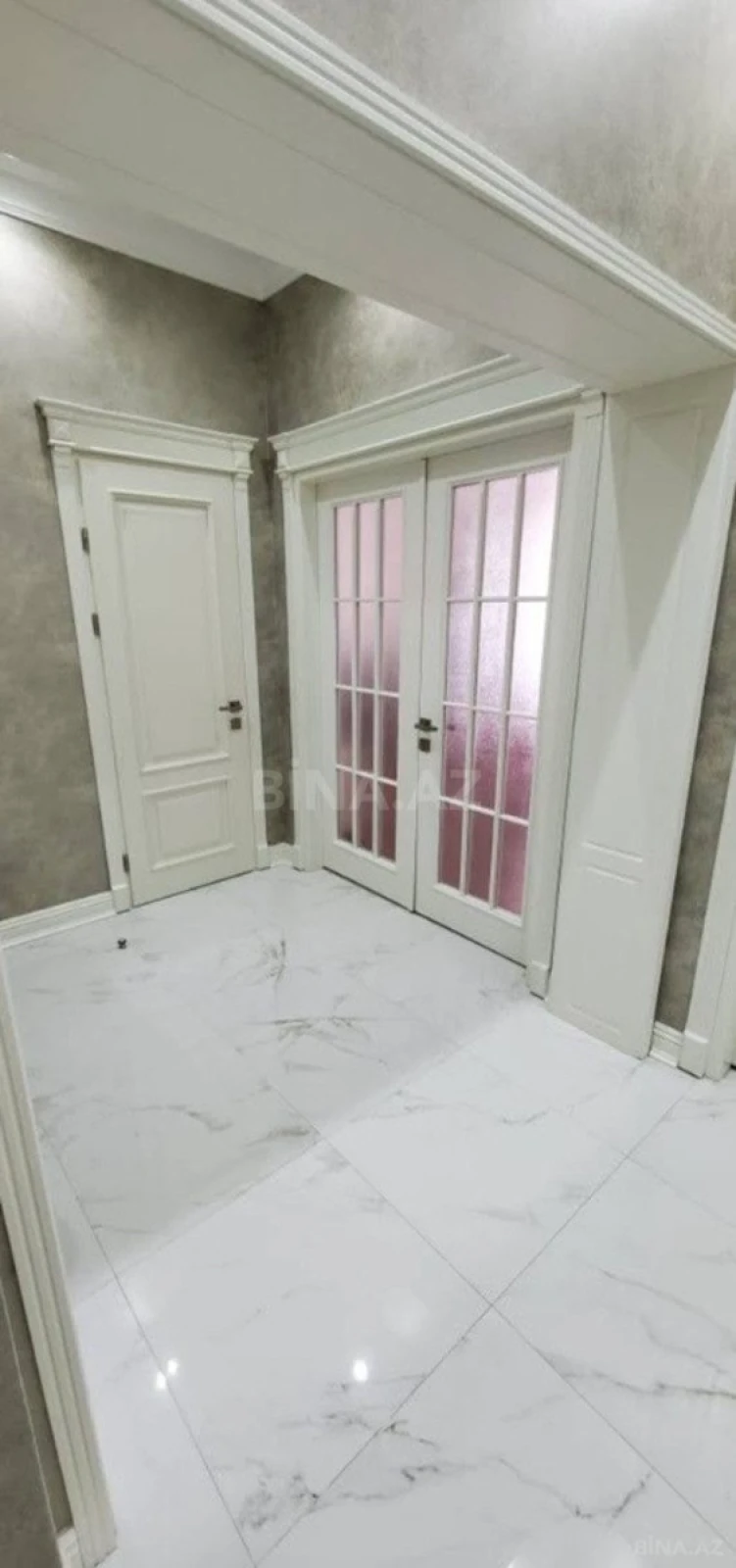 Satılır 3 otaqlı mənzil 110 m²