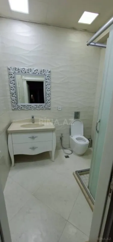 Satılır 3 otaqlı mənzil 110 m²