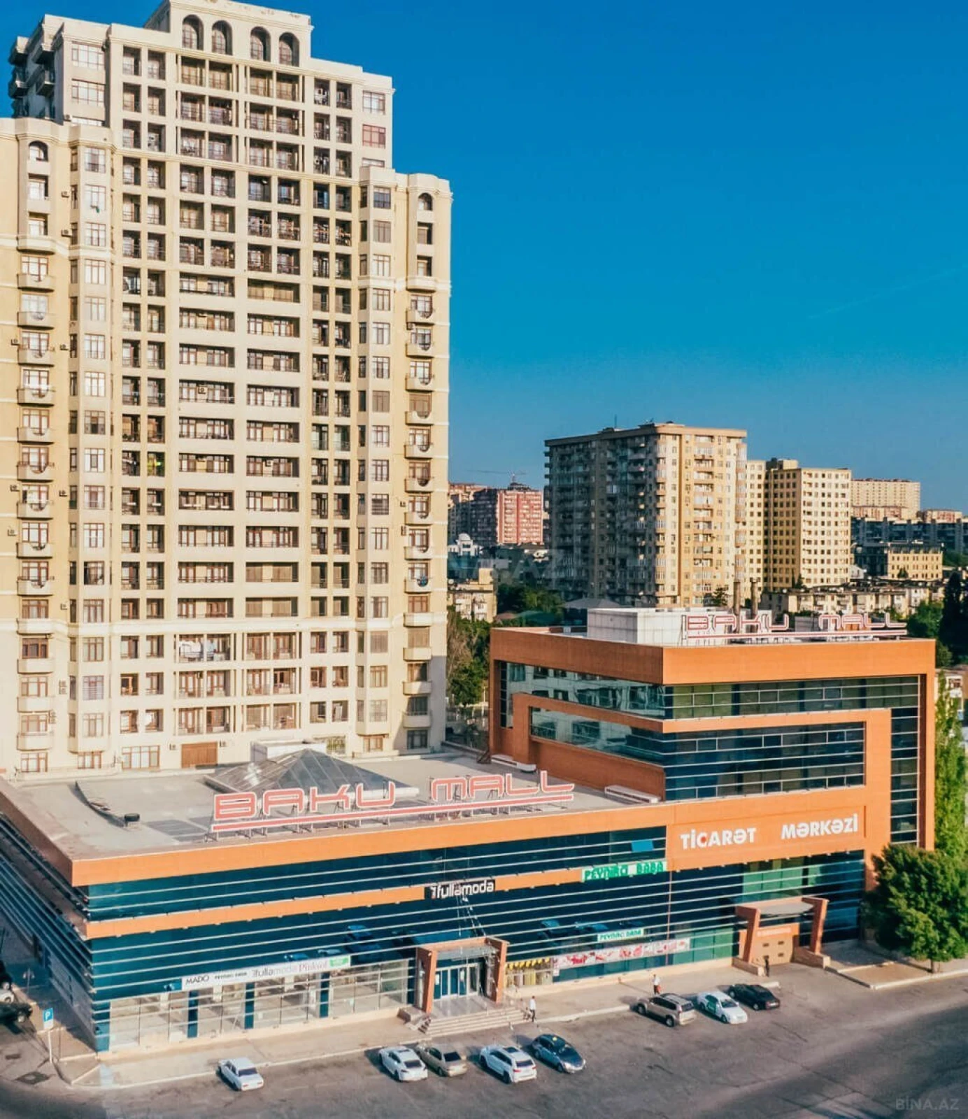 Satılır 3 otaqlı mənzil 110 m²