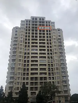 Satılır 3 otaqlı mənzil 110 m²