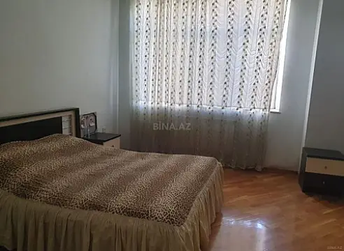 Satılır 3 otaqlı mənzil 134 m²