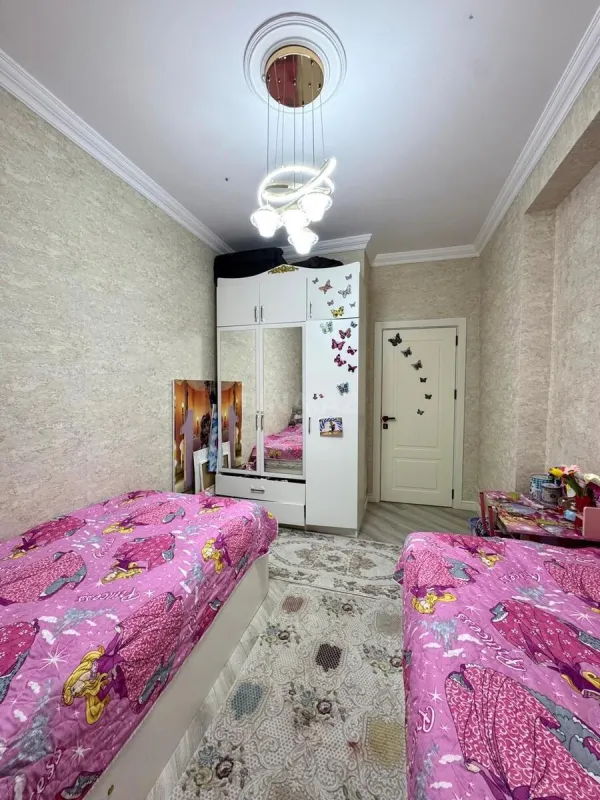 Satılır 3 otaqlı mənzil 104 m²