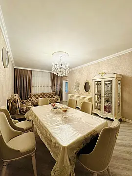 Satılır 3 otaqlı mənzil 104 m²