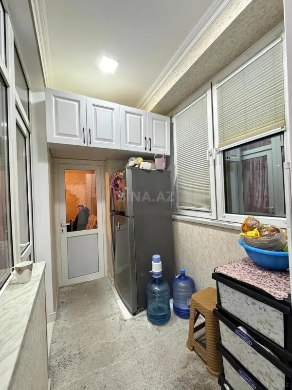 Satılır 3 otaqlı mənzil 104 m²