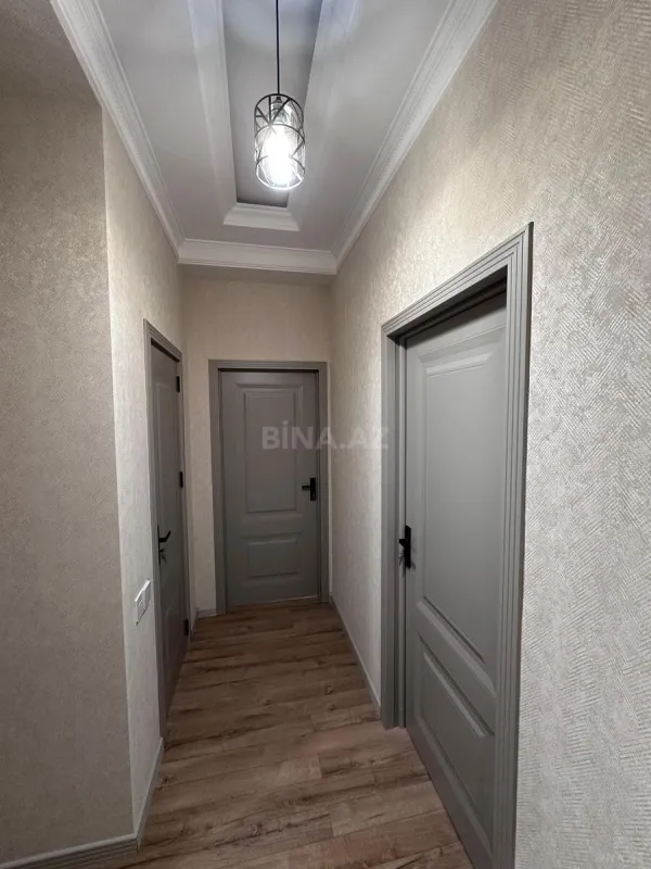 Satılır 3 otaqlı mənzil 82 m²