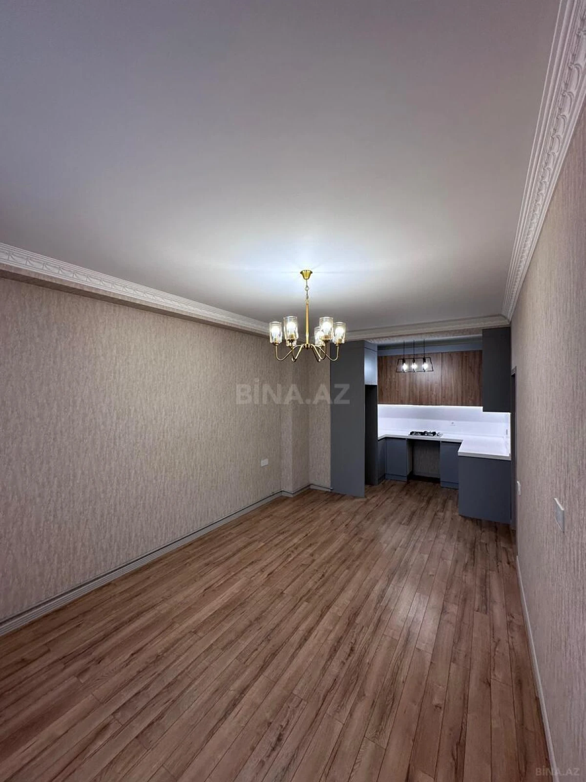Satılır 3 otaqlı mənzil 82 m²