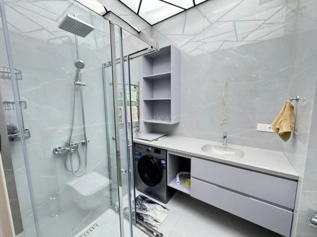 Kirayə verilir 3 otaqlı mənzil 140 m²