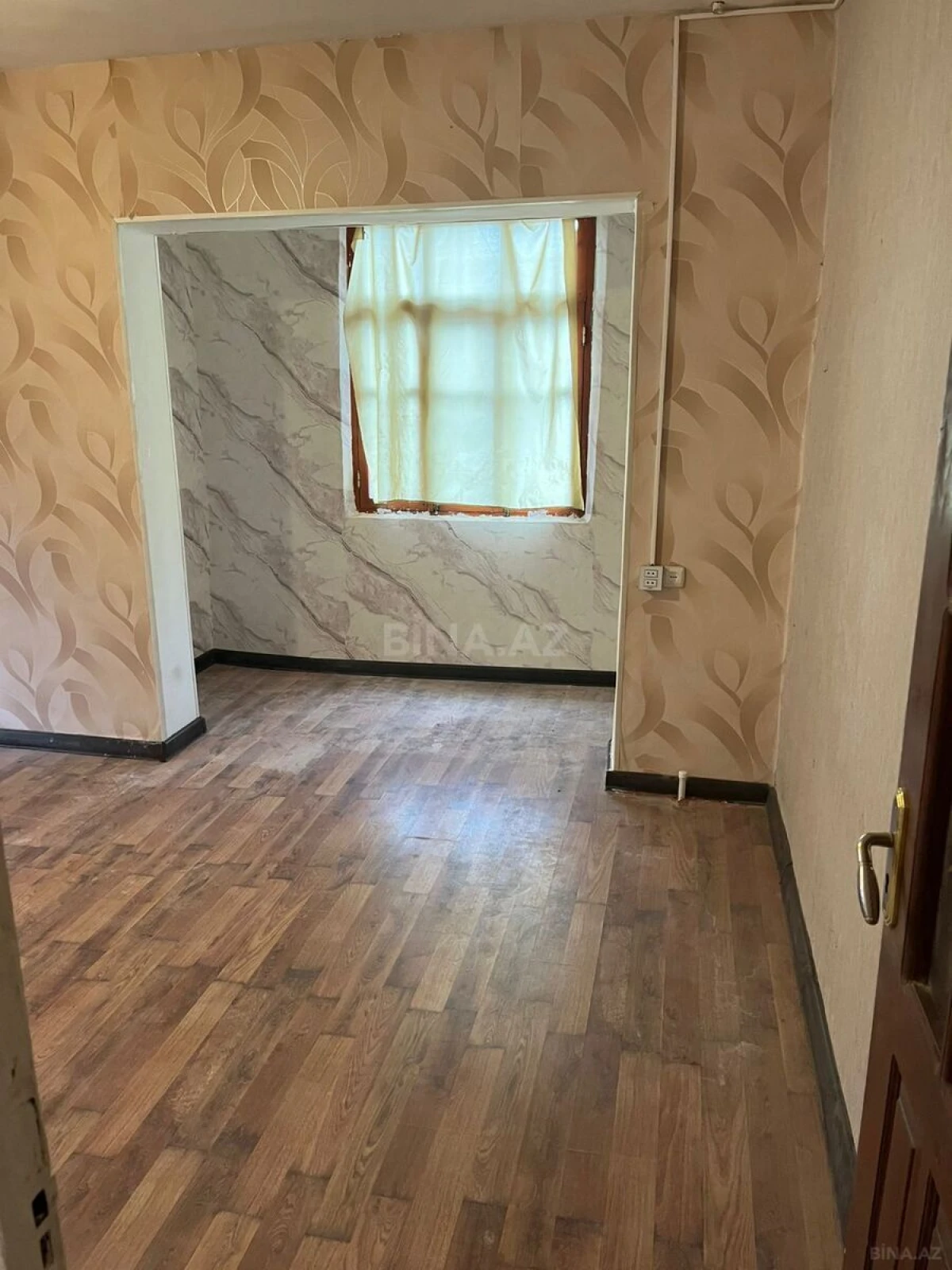 Satılır 2 otaqlı mənzil 45 m²