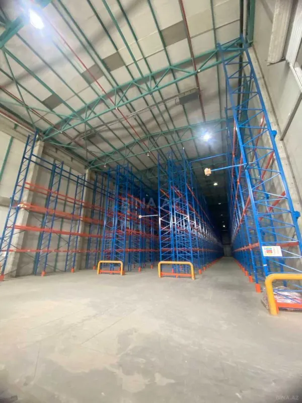 Kirayə verilir obyekt 1000 m²