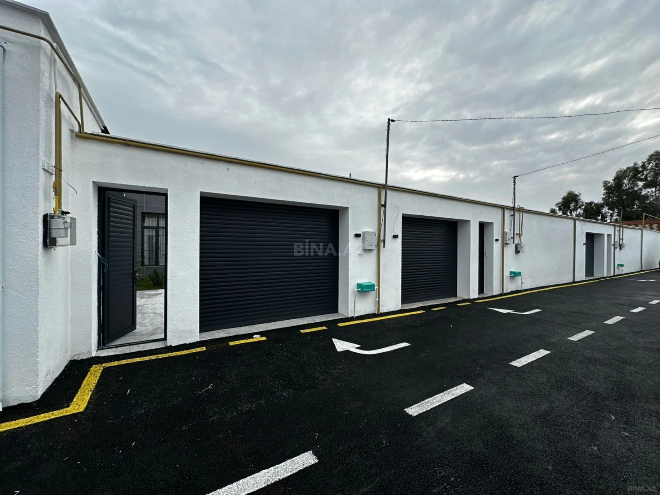 Satılır 4 otaqlı həyət evi 160 m²