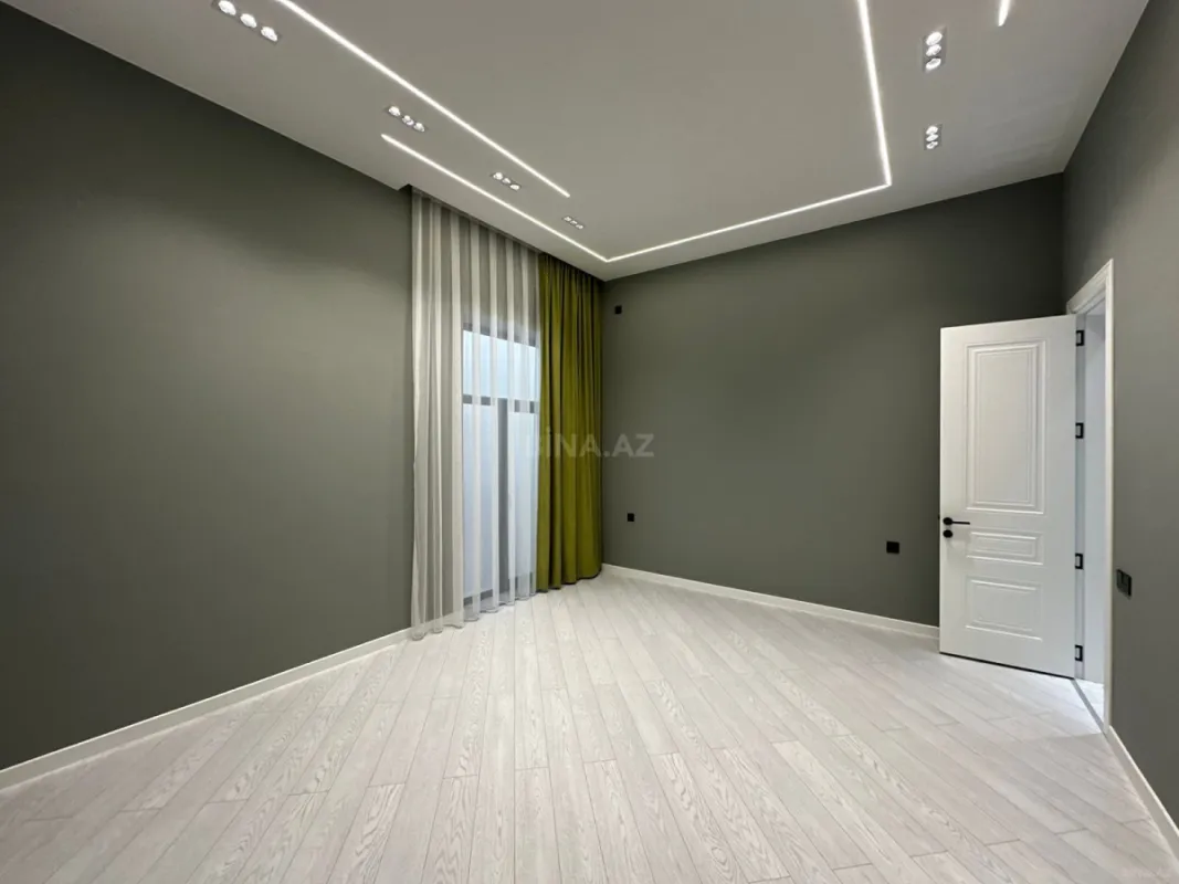Satılır 4 otaqlı həyət evi 160 m²