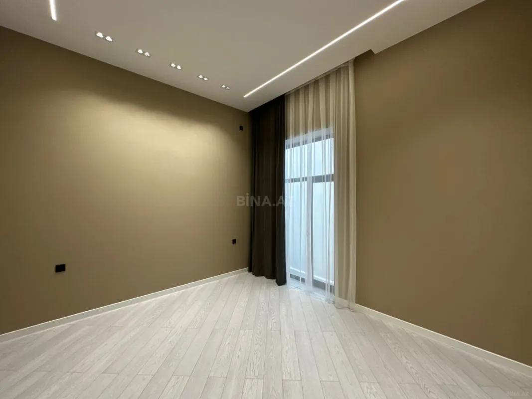 Satılır 4 otaqlı həyət evi 160 m²