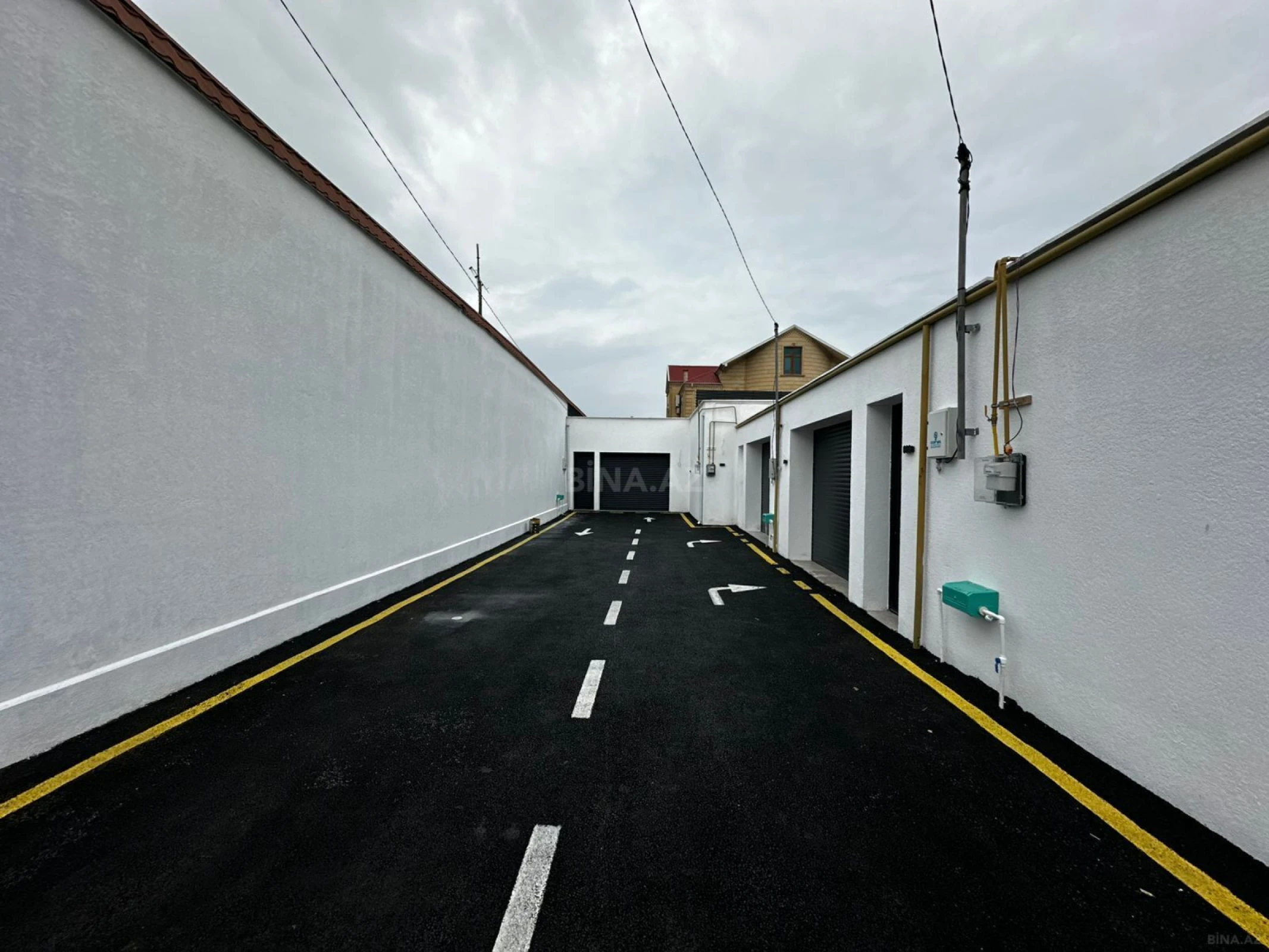 Satılır 4 otaqlı həyət evi 160 m²